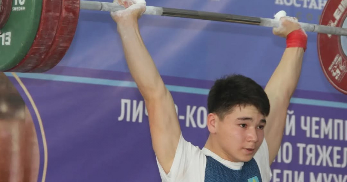 Қазақстандық ауыр атлетші әлем рекордын жаңартып, Азия чемпионатында жеңіске жетті