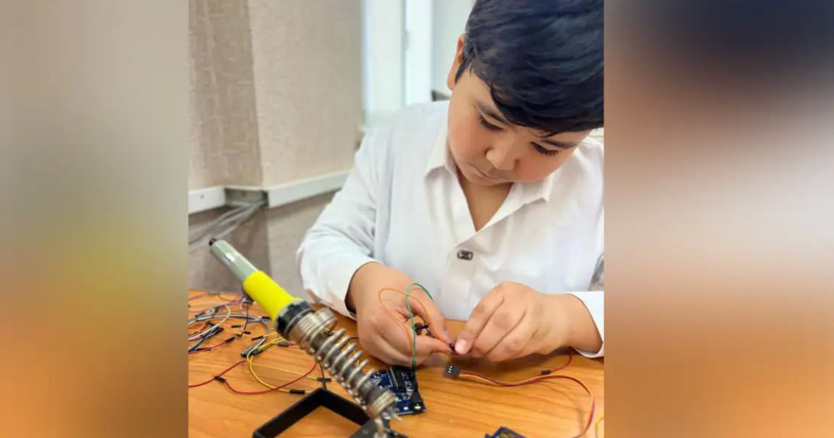 Астаналық оқушы ақылды қоқыс жәшігін ойлап тапты (Видео)