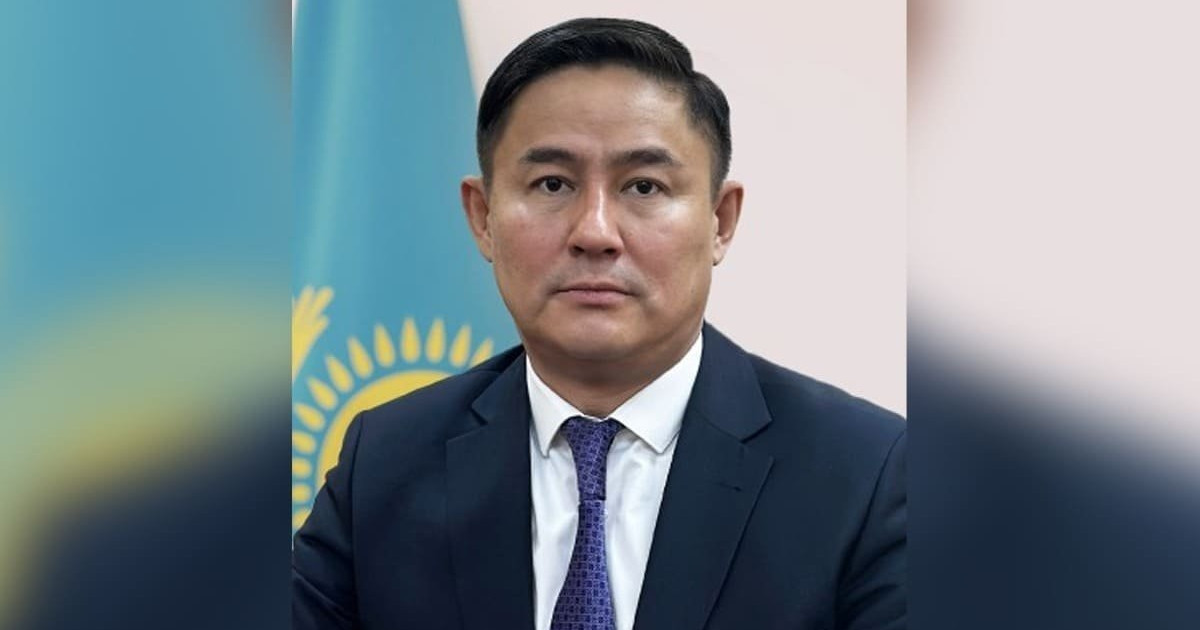 Азамат Есқараев Әділет министрі лауазымынан босатылды