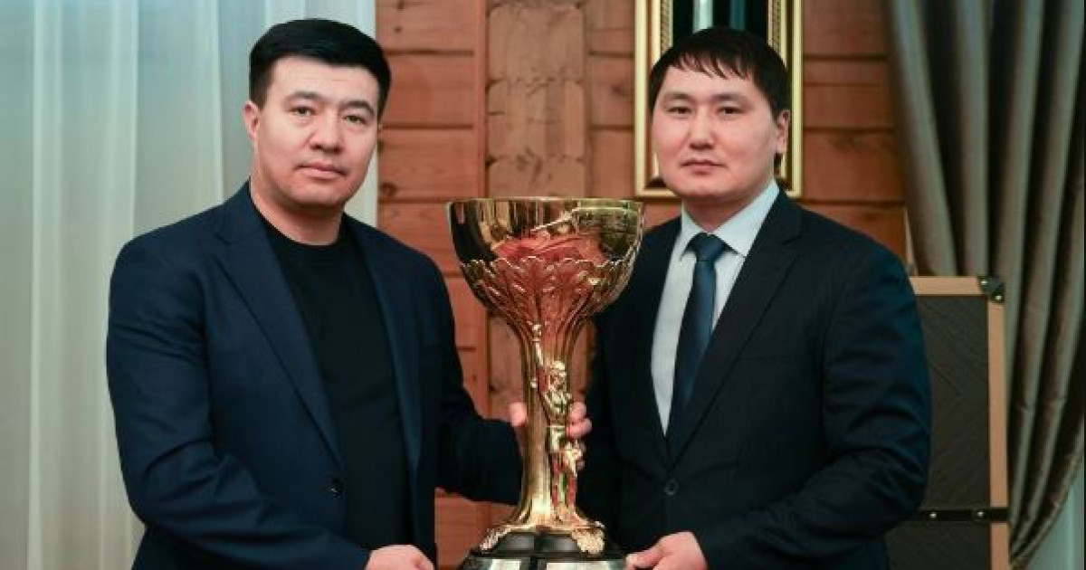 Бақтияр Артаевқа Афинада алған Вэл Баркер кубогы қайтарылды