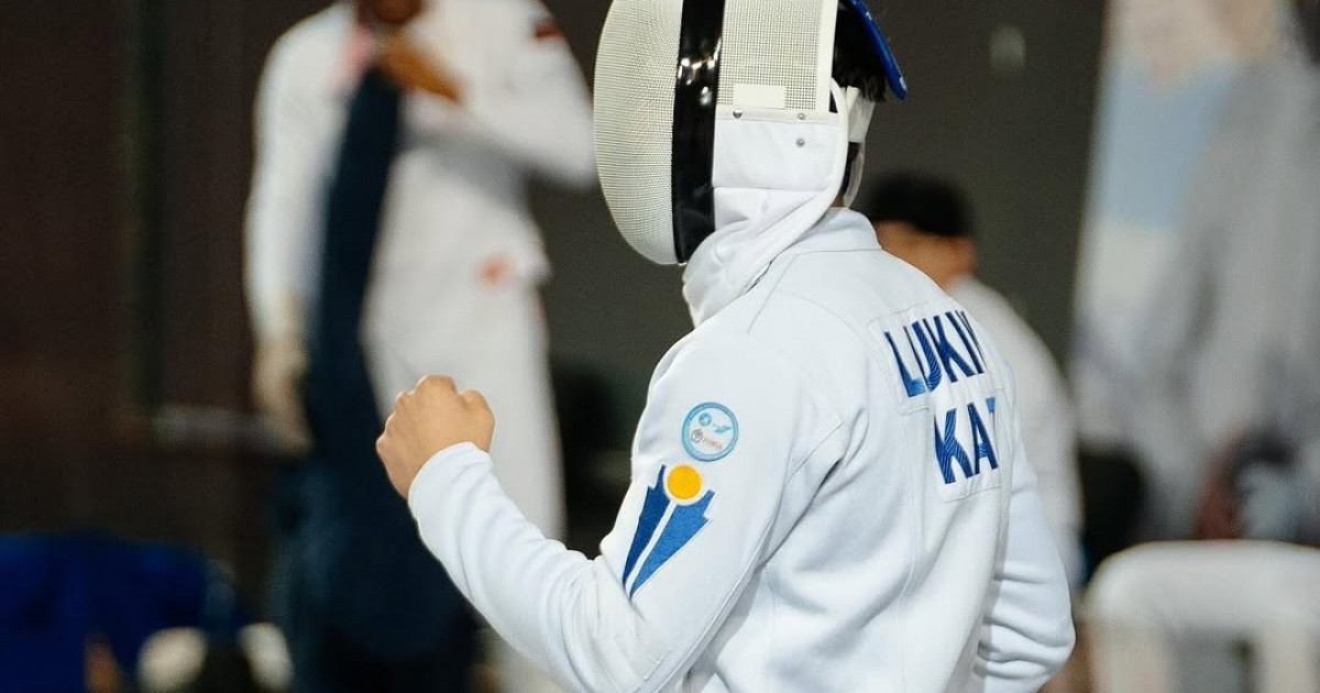 Қазақстан құрамасы шпагамен семсерлесуден әлем кубогы кезеңінде күміс медаль алды