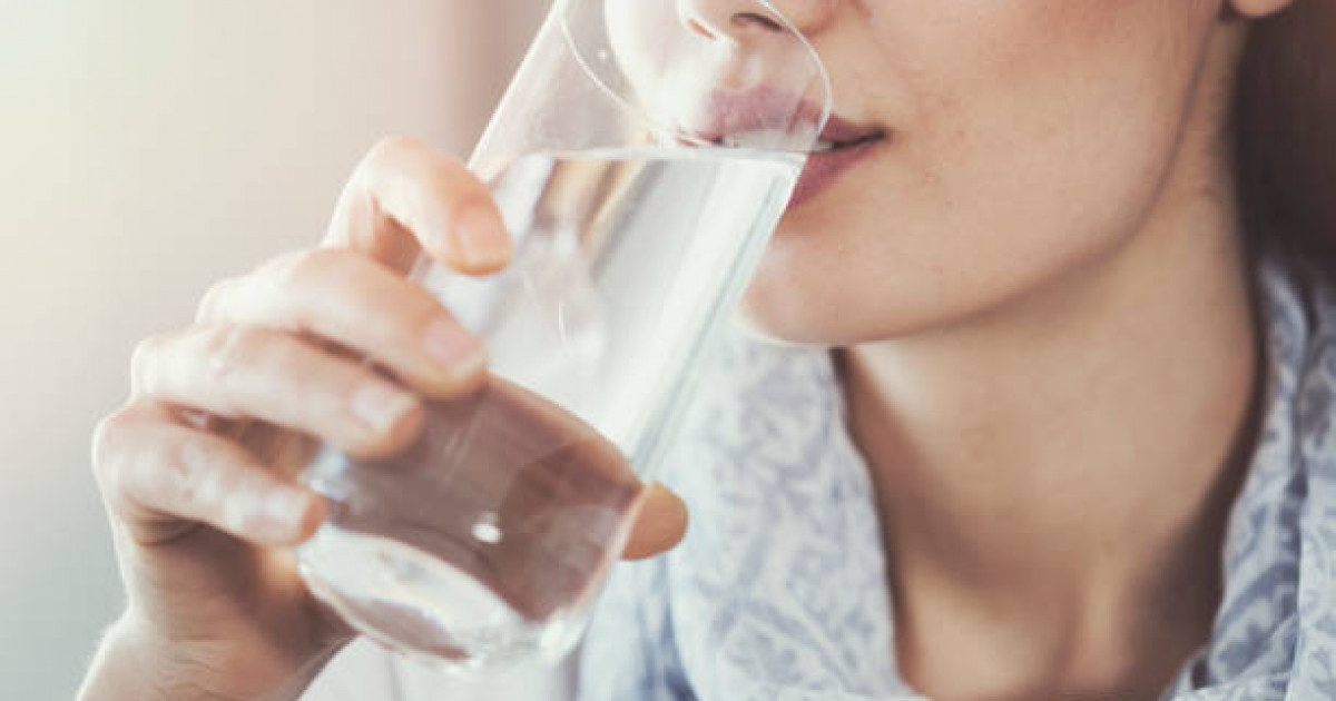 Күнде таңертең аш қарынға су ішу ағзаға қалай әсер етеді?