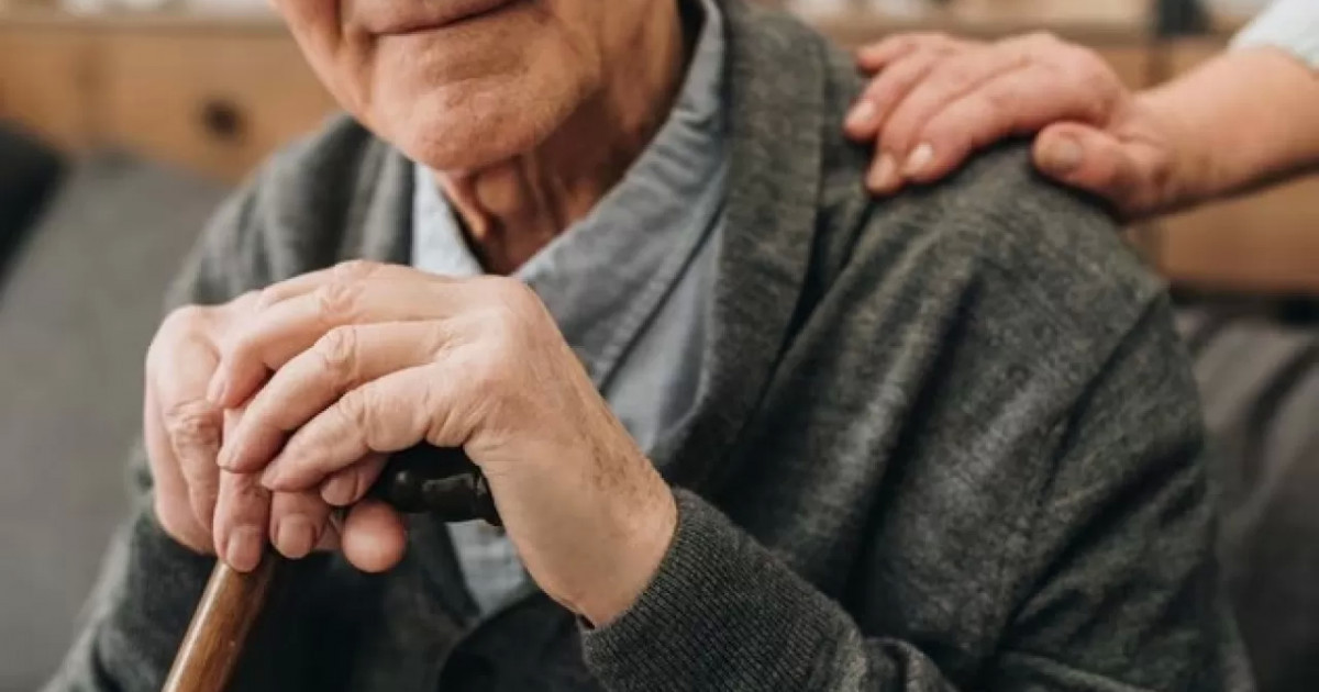 Павлодарда пансионат қызметкерлері мүгедек зейнеткерлерді азаптап, қайтыс болғандардың үйін жалға берген