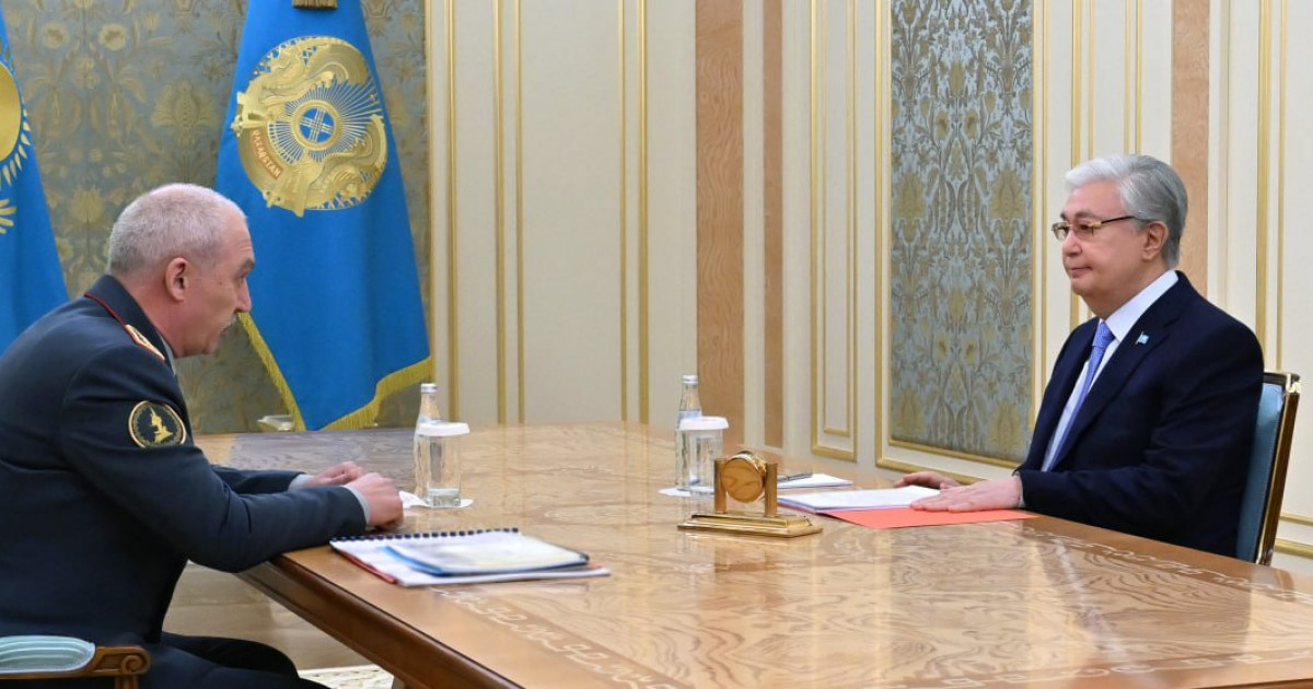 Президент Қорғаныс министріне әскердің жауынгерлік әлеуетін арттыруды тапсырды