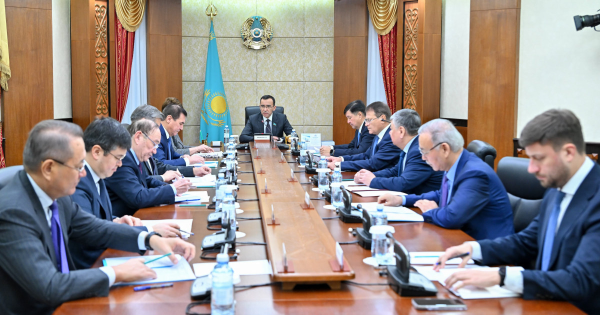 Сенаторлар аймақтарды дамыту мәселесіне ерекше мән беруі қажет – Мәулен Әшімбаев