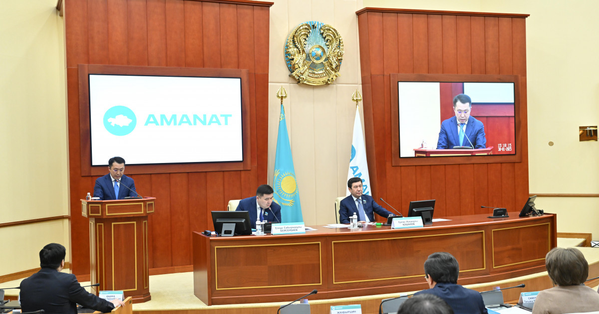 «AMANAT»-та такси жүргізушілеріне жаңа қаржылық жүктеме артуға қарсы пікір айтылды