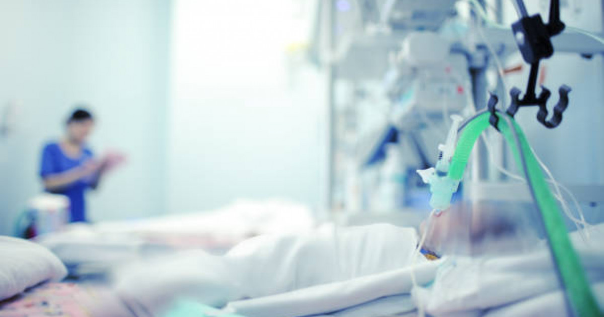 Ата-аналарға реанимациядағы балаларымен бірге болуға рұқсат беріледі