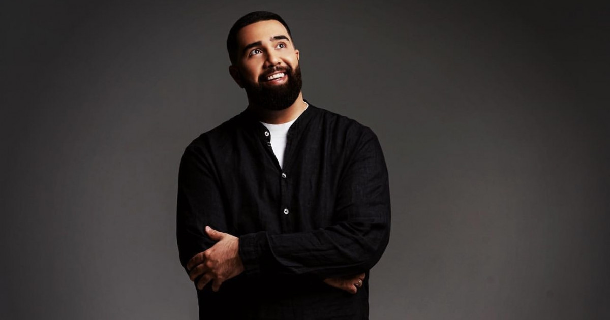 «Бұл – менің Отаным»: зорлық-зомбылыққа қатысты пікірінен кейін басы дауға қалған Jah Khalib Қазақстанды мақтады (видео)