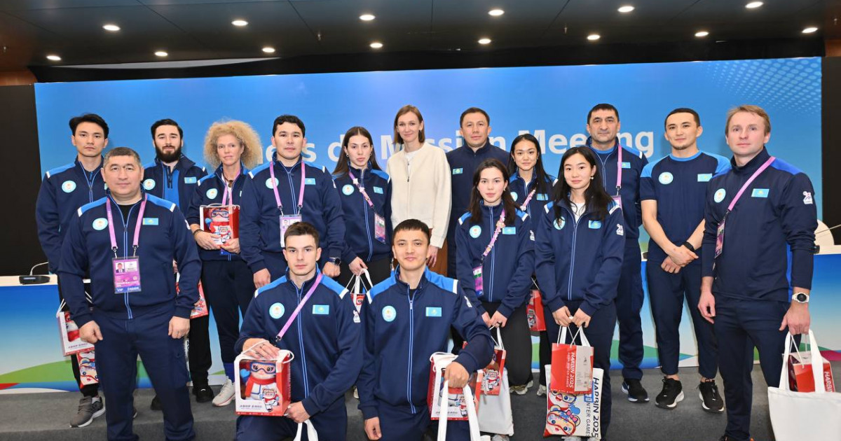 Геннадий Головкин Азия ойындарының күміс жүлдегерлерін құттықтады