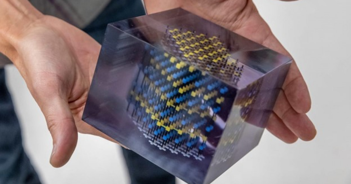 Әлемдегі барлық компьютер бірігіп шеше алмайтын есепті алақанға сыятын құрылғы шешеді