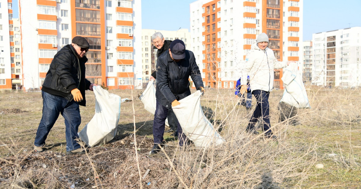 Теңіз жағалауынан 500 келі қоқыс жиналды