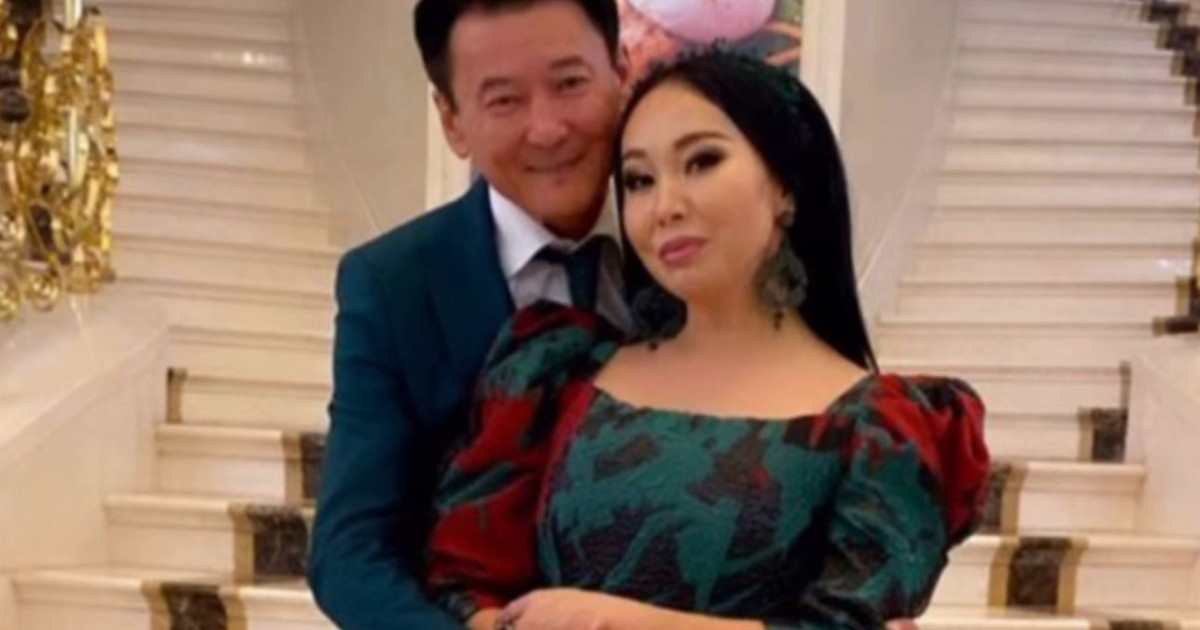 Смотрите веб-сайт Қазақ әйелі трахается онлайн Диснейдің Геркулес порносы