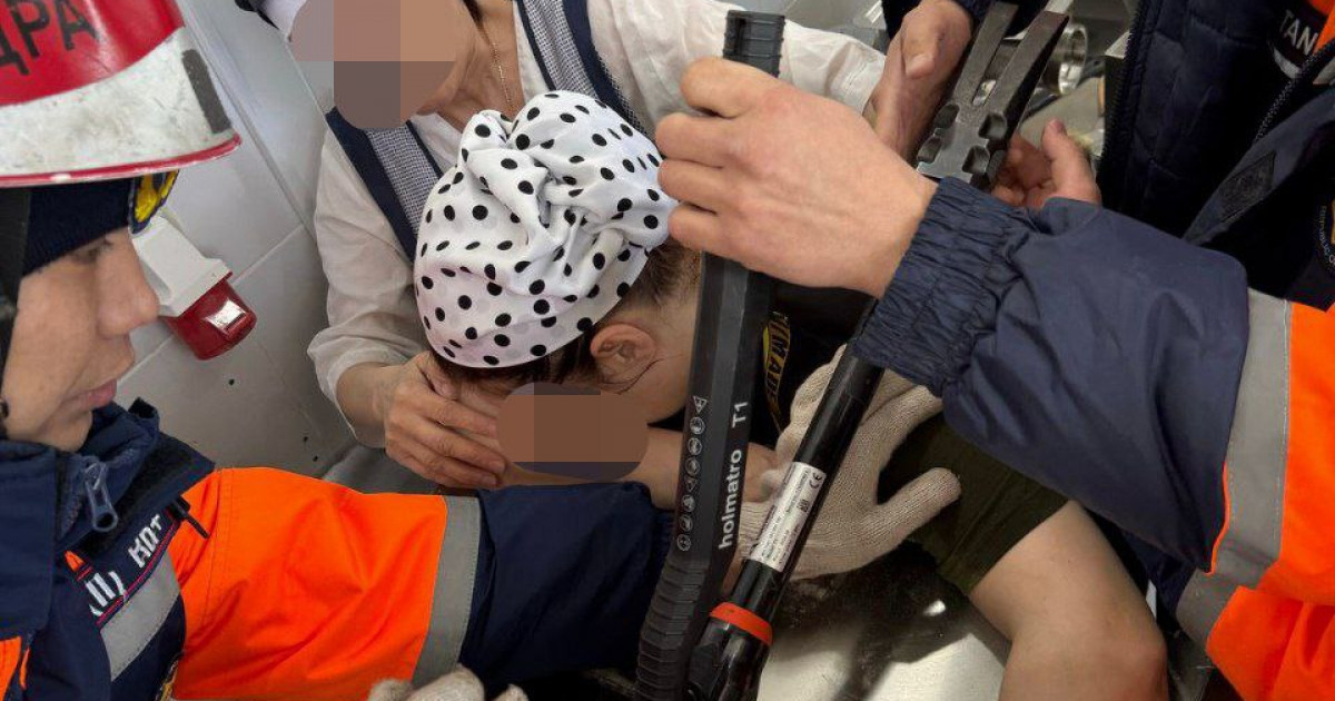 Астанада әйелдің қолын қамыр илейтін аппарат қысып қалған