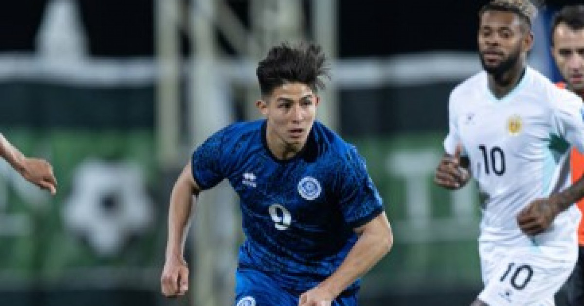 Дастан Сәтпаев ұлттық құрама сапында дебют жасап, рекорд жаңартты