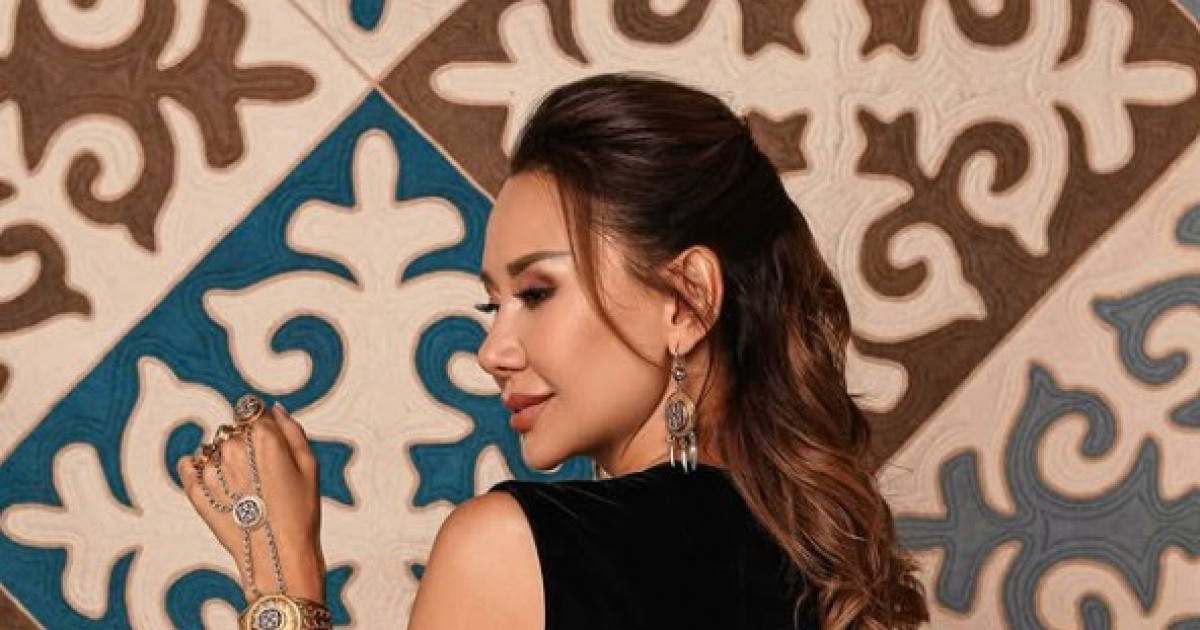 Аузында үлкен әтеш