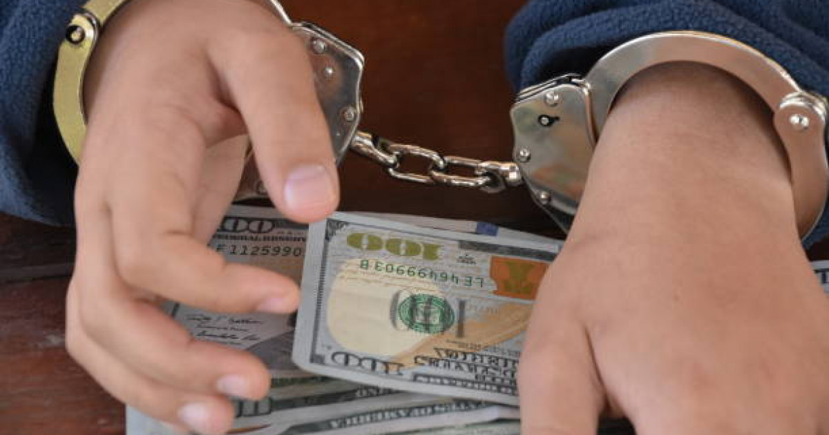 Футболшылардың тамақтануына бөлінген 31,9 миллион теңгені жымқырған директор сотталды