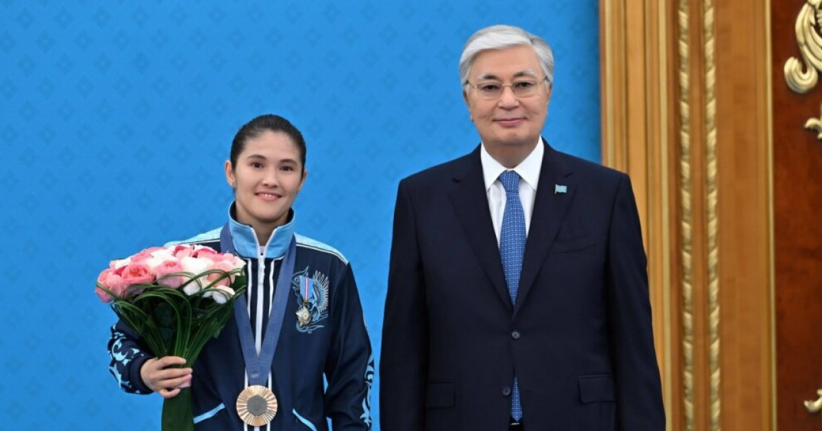 Қасым-Жомарт Тоқаев Назым Қызайбайды тарихи жеңісімен құттықтады