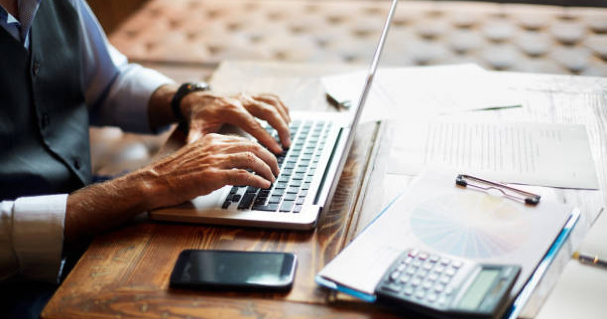 Қазақстан азаматтарының зейнетке шыққаннан кейін жұмыс істеуге құқығы бар ма?