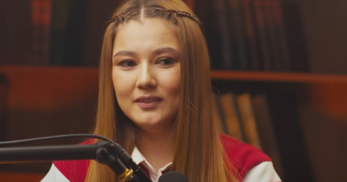 «Руымды тұрмысқа шығып, балалы болған соң бір-ақ білдім»: танымал актриса жан сырын ақтарды