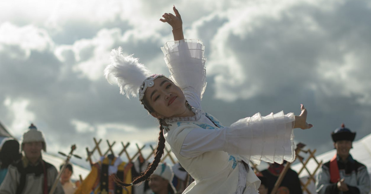 Ұлттық салт-дәстүр: халықтың тұрмысы мен ұлттық идеологиядағы орны