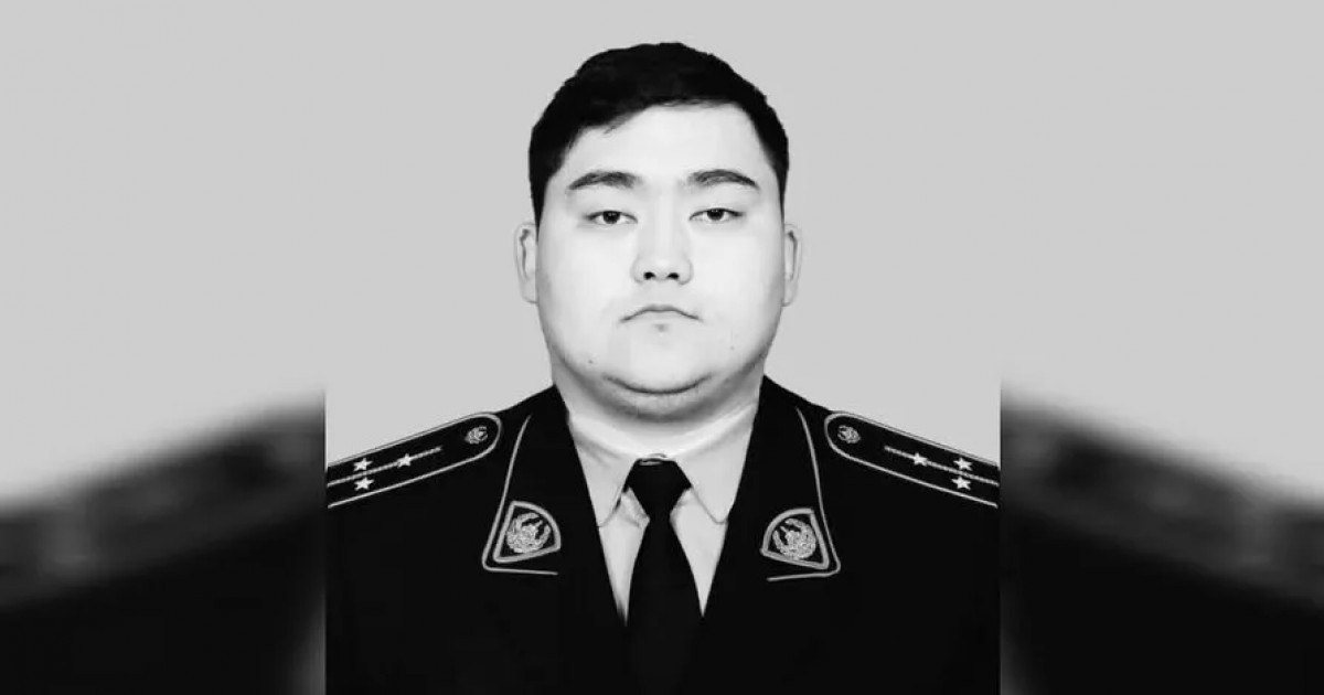 Жол тәртібін бұзған адамды қуған полицей көз жұмды