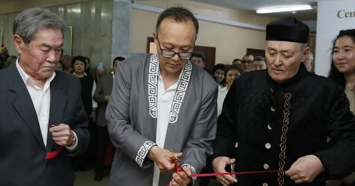 24/7: Қарағанды зерттеу университетінде заманауи кітапхана ашылды