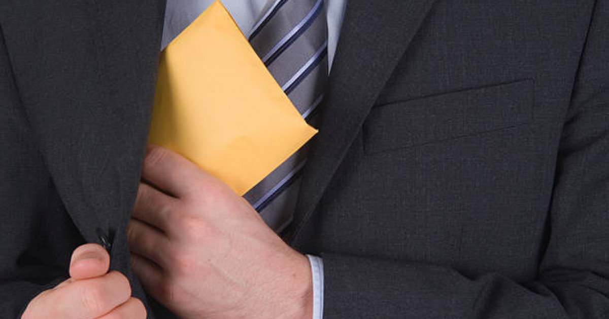 Ақтөбе облыстық Санитариялық-эпидемиологиялық бақылау департаменті басшысының міндетін уақытша атқарушы сотталды