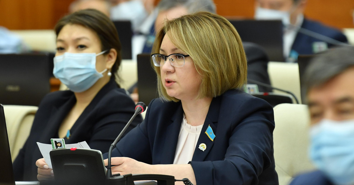 Борышкерлердің 2,6 миллиард қарызы бола тұра, олар онлайн‑казиноға 5,8 миллиард теңге жұмсаған