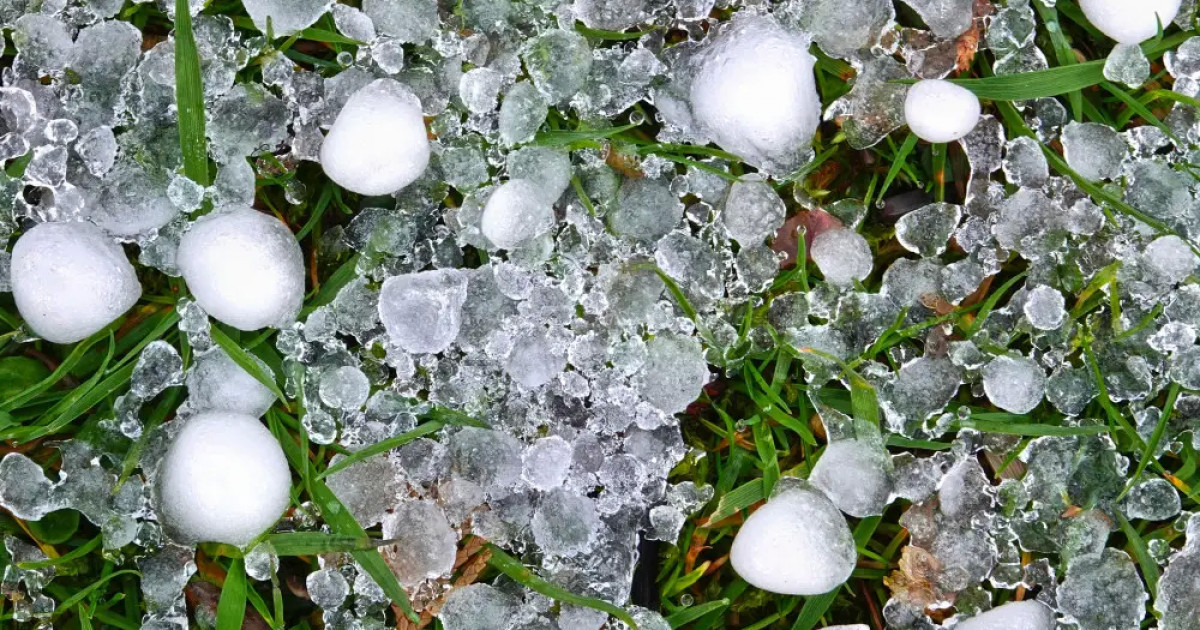 Бұршақ және көктайғақ: Астана мен Алматыда алдағы күндері ауа райы қандай болады?