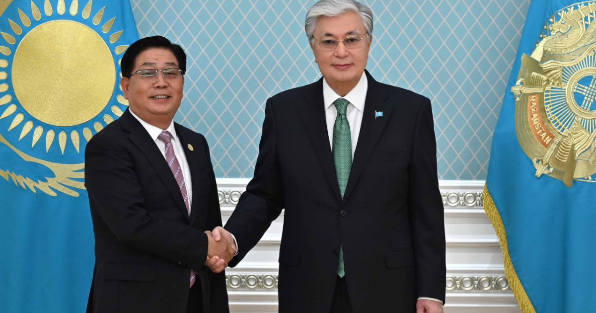 Қасым-Жомарт Тоқаев Қытайдың YTO Express логистика компаниясының басқарма төрағасы Юй Хуэйцзяоны қабылдады