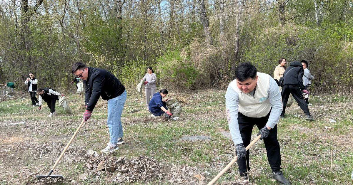 «Таза бейсенбі»: елімізде 120 мың тоннадан астам қоқыс жиналды