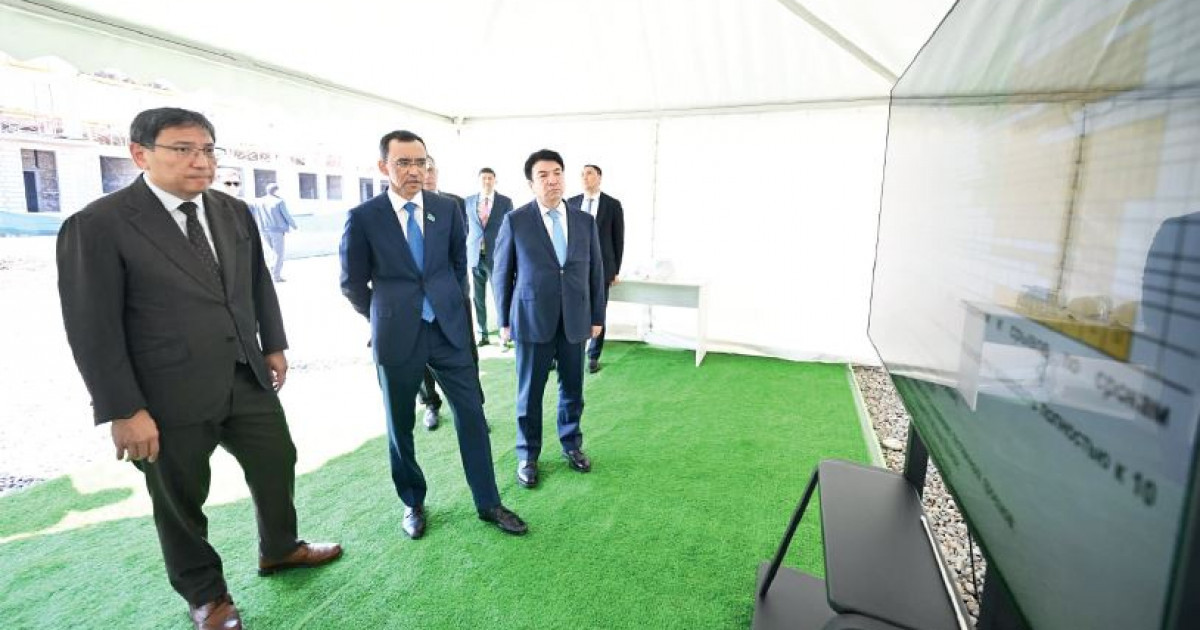 Абай ұлттық мектебінің құрылыс барысымен танысты