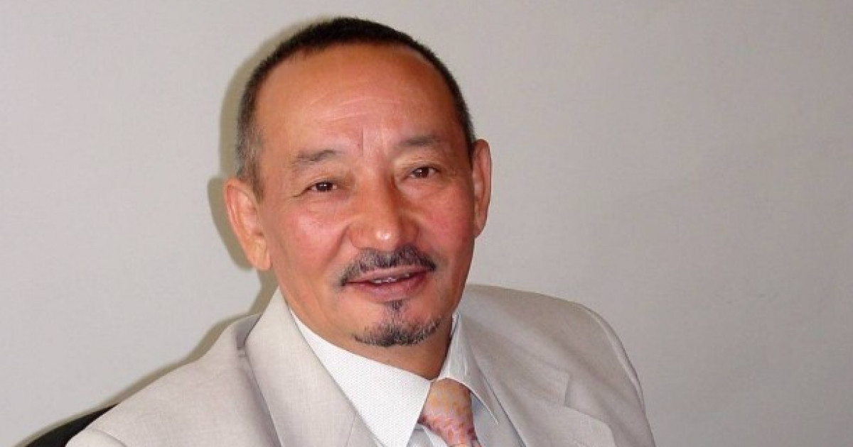 Ақын Темірхан Медетбек өмірден өтті