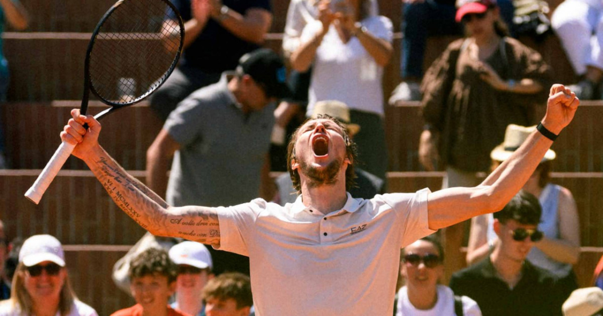 Александр Бублик алғаш рет 