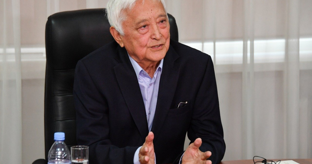 Ар биігіндегі адам