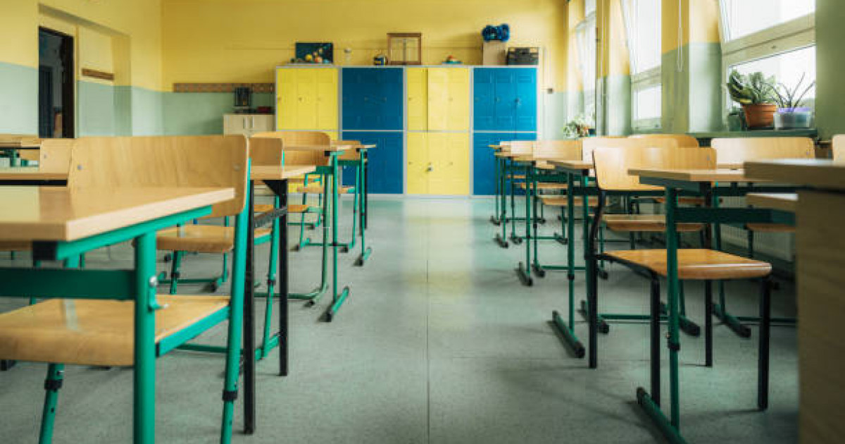 Атырау қаласындағы мектептің бірінде орыс сыныптары жабылып жатыр