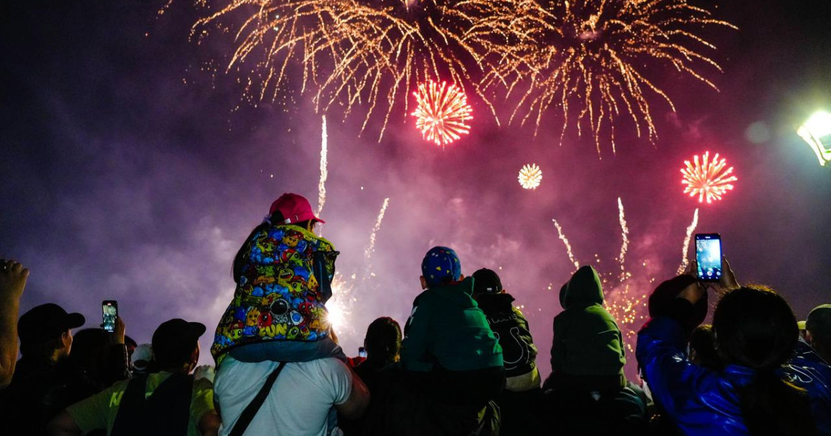 Елордада Жеңіс күніне арналған мерекелік отшашу болды