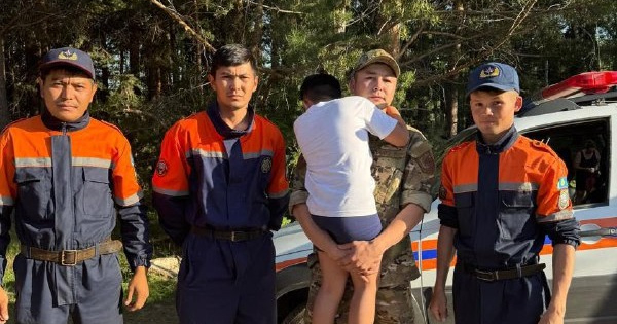 Қарқаралы маңында орманда жоғалған бала аман-есен табылды