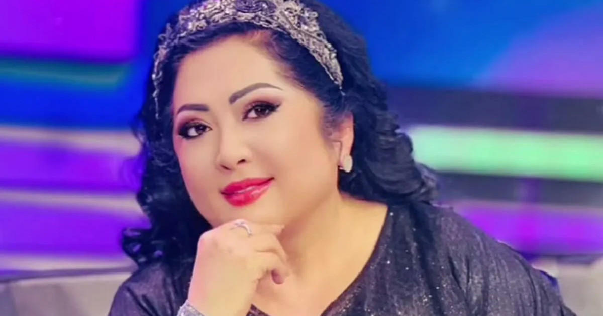 Мақпал Жүнісова Майра Ілиясоваға миллион теңге берді (видео)