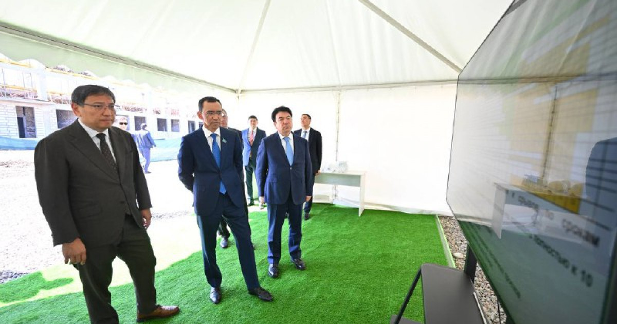 Сенат төрағасы Алматыда жаңа мектептің құрылысымен танысты