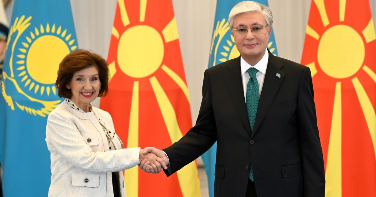 Солтүстік Македония президентімен кездесті