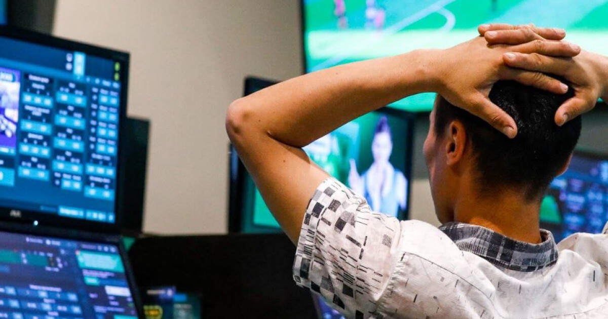 Жарға жығар жарнамаға тосқауыл бар