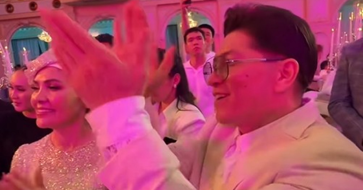 «Бауырларымның тосынсыйы»: Сәкен Майғазиев ұлының тойындағы видеосын жариялады