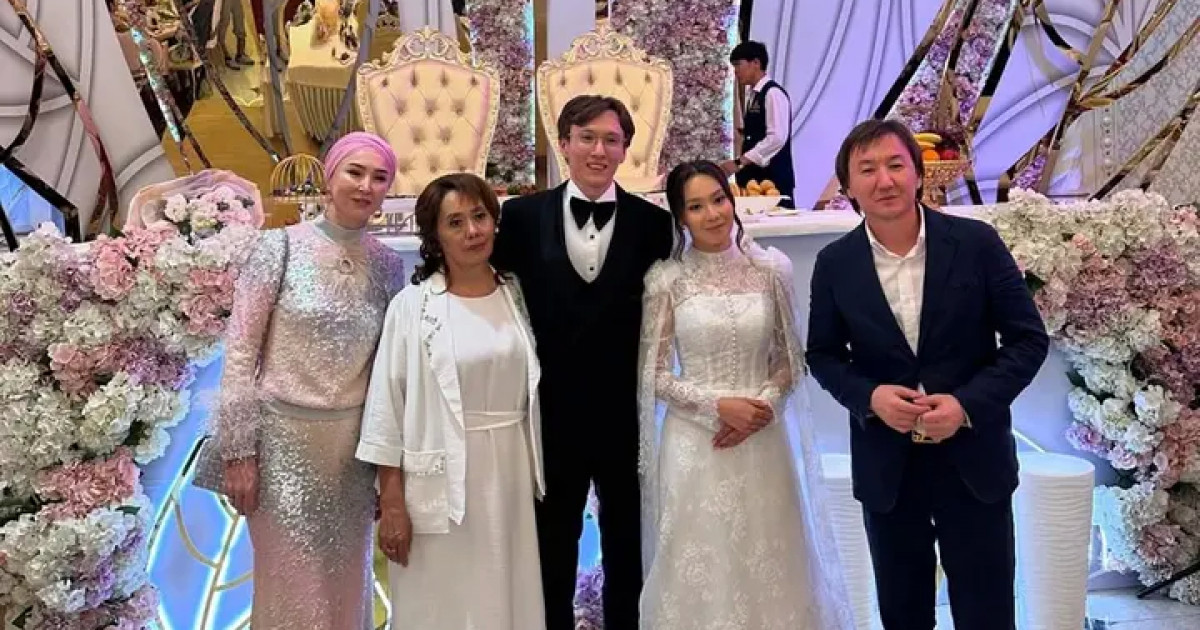 Әнші Нұрлан Еспановтың ұлы үйленді