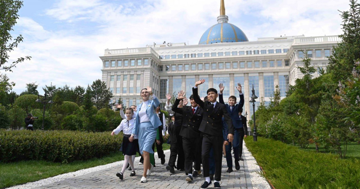 Әрбір бүлдіршіннің балалық шағы бақытты болсын!