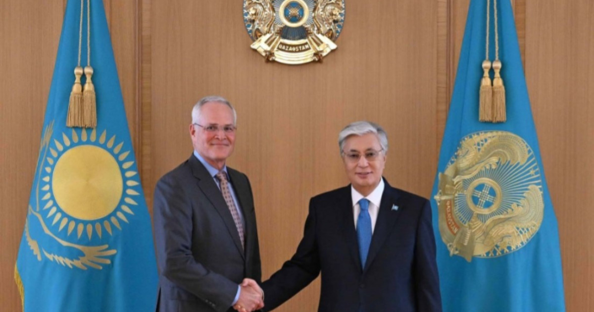 Тоқаев пен Даррен Вудс мұнай-газ саласына қатысты жобаларды талқылады