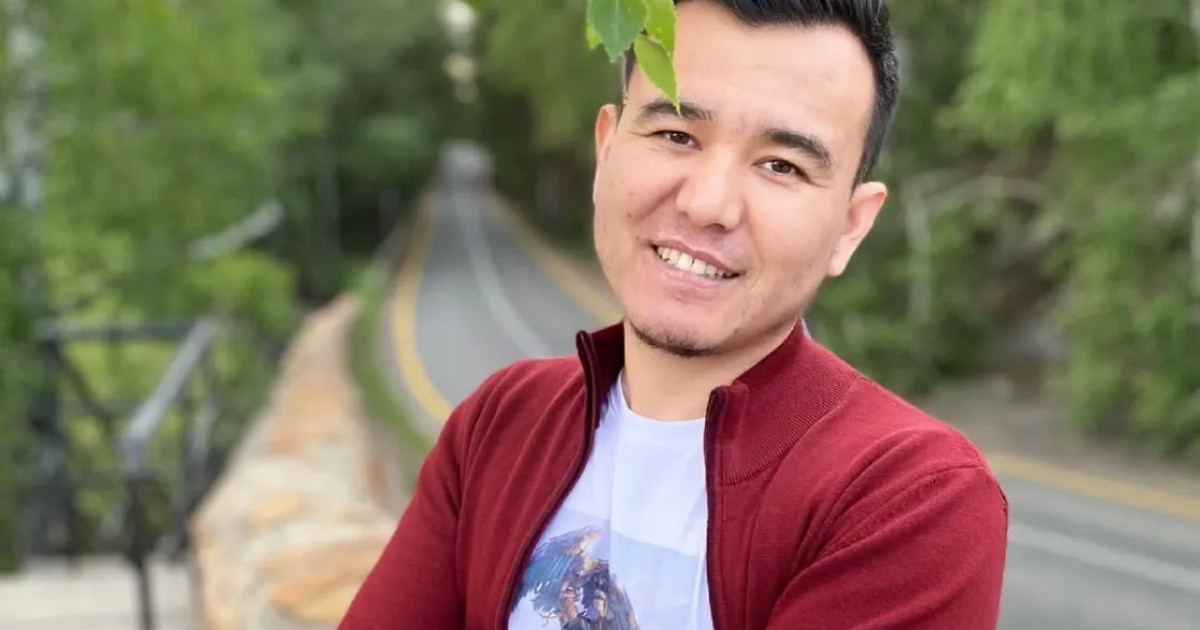 Блогер Мейірхан Шерниязов түрмеден шықты