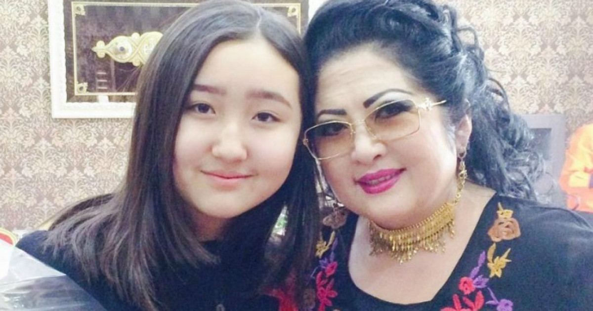 «Екінші рет алып жатырмыз»: Мақпал Жүнісова қызы Мерейдің туған күніне ерекше сыйлық жасады