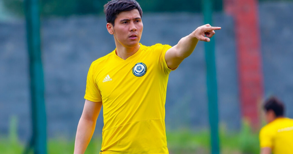 Еліміздің ең беделді футболшысы 