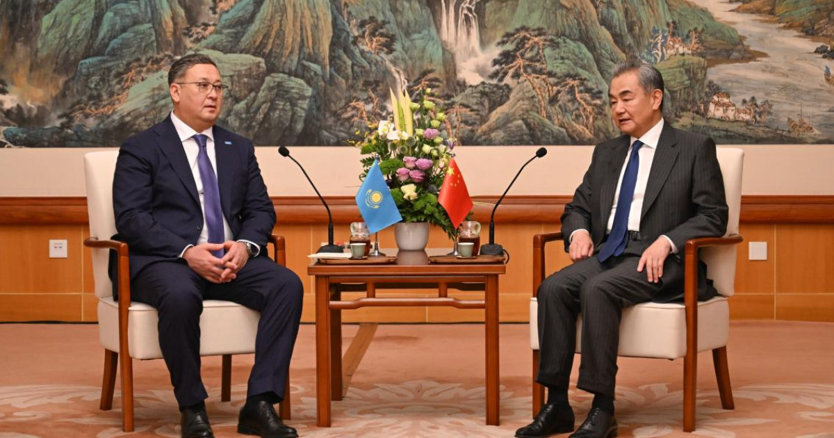 Қазақстан мен Қытай арасында ынтымақтастықты дамыту бағыты айқындалды